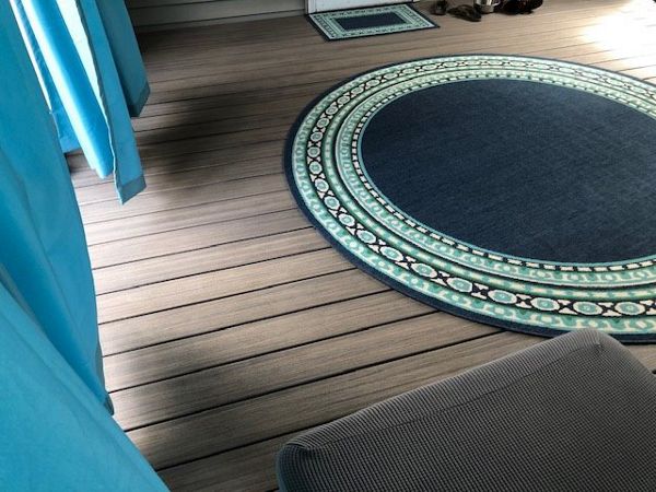 Trex Enhance Naturals Rocky Harbor with Trex Universal Hideaway fasteners give a blemish free look