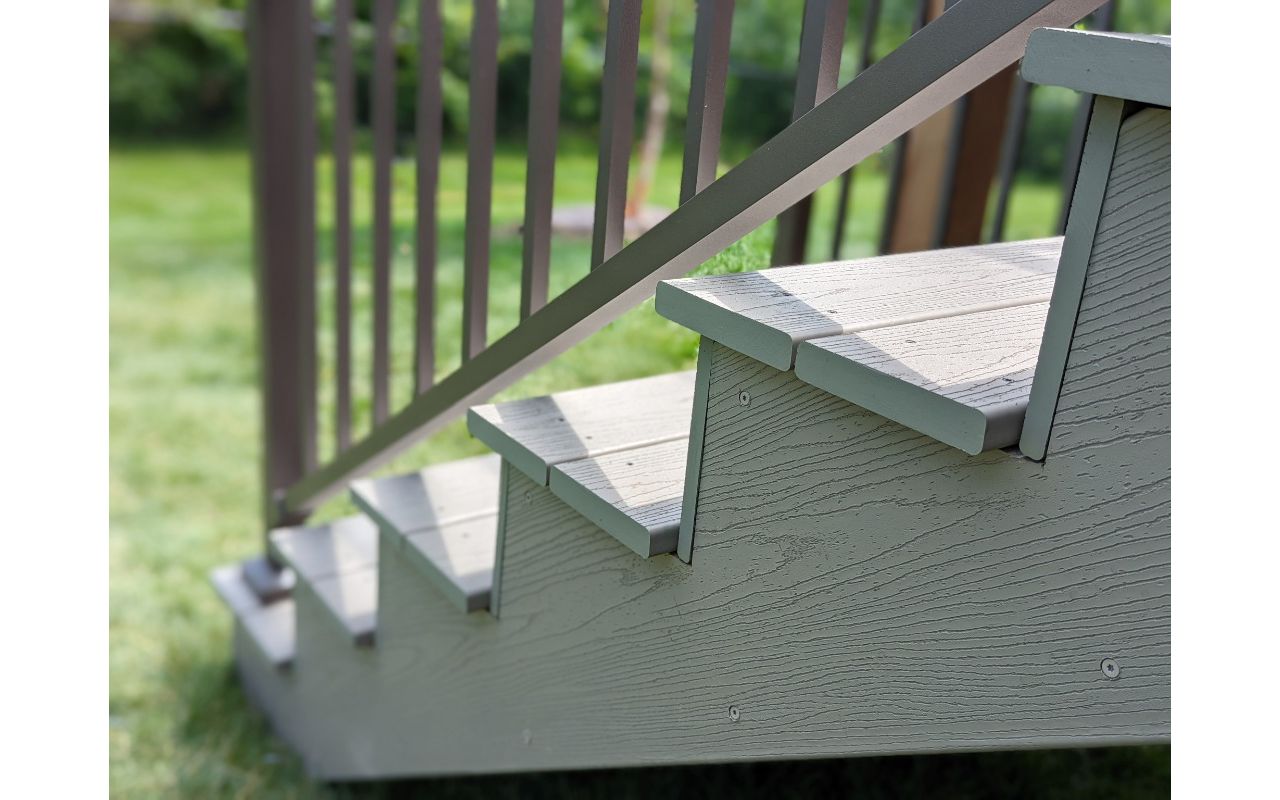 Trex Transcend Gravel Path Stairs
