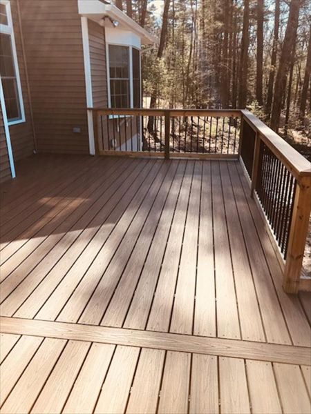 Trex Transcend Havana Gold Decking, Cocktail Railing, PT Posts With Black Aluminum Balusters