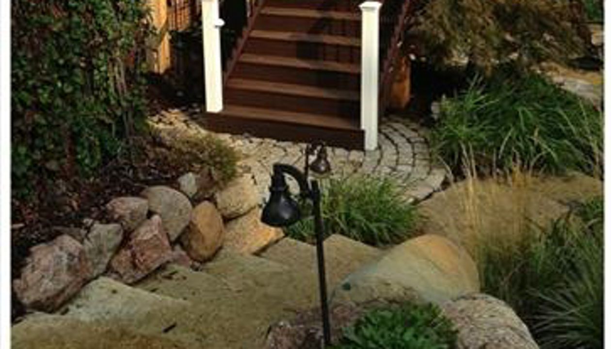 Trex Transcends Deck with Outdoor Kitchen, West Des Moines 0