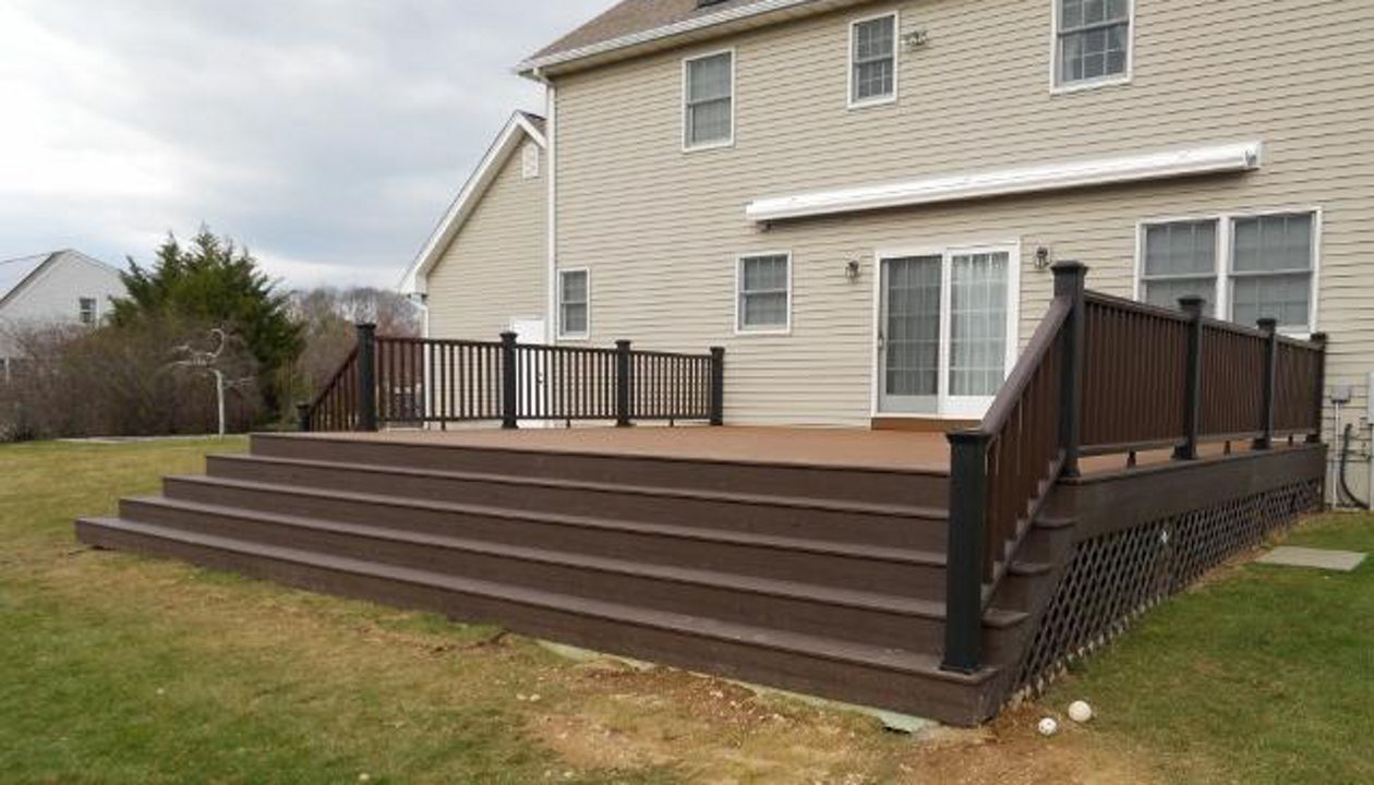 Tree House Decking w/ Vinatge Lantern Boarder