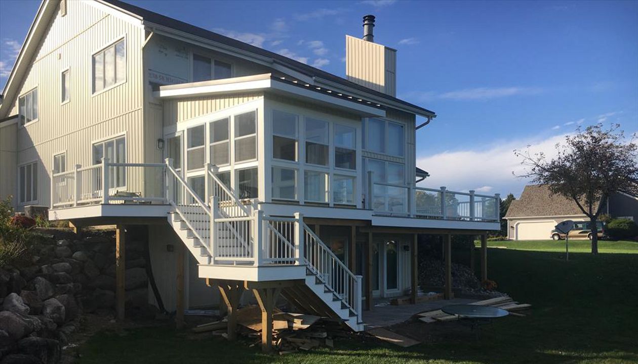 Trex select 3 season screened porch, Davisburg