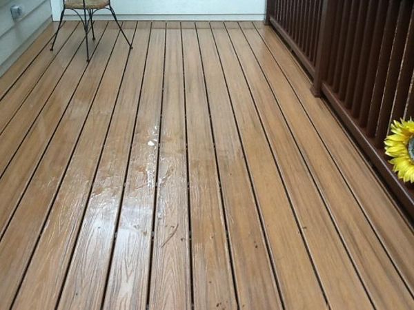 Trex Tiki Torch decking performs even close to grade