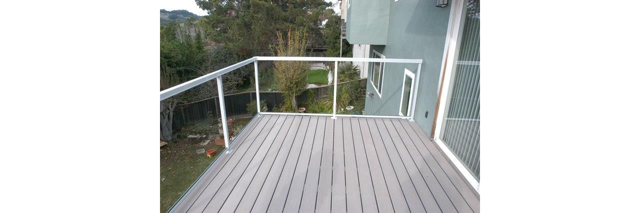 Trex Deck with glass panels