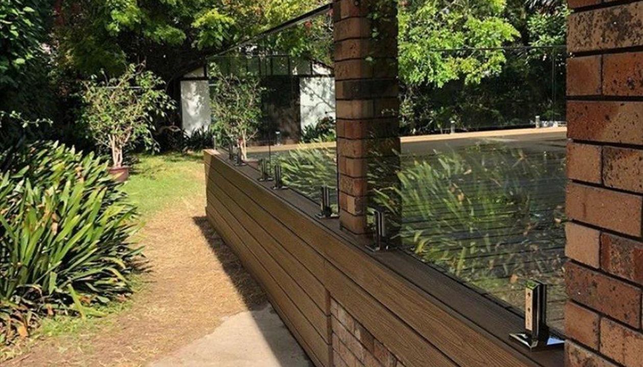 Some lovely detailing work on this Trex fascia board