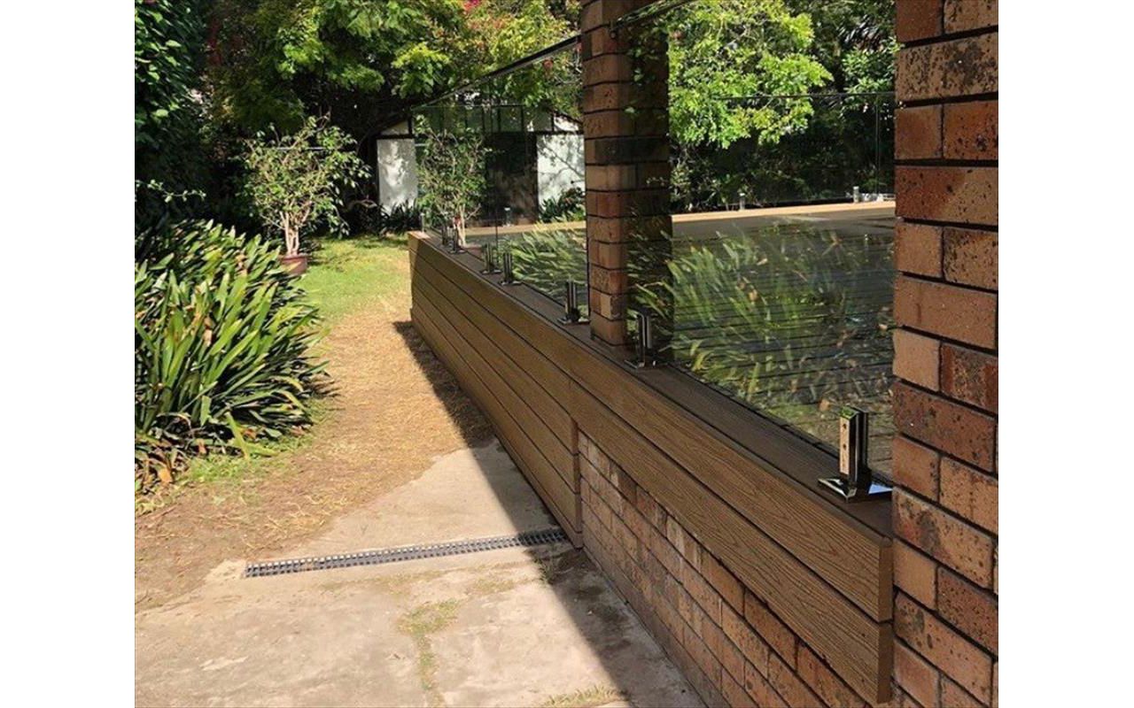 Some lovely detailing work on this Trex fascia board