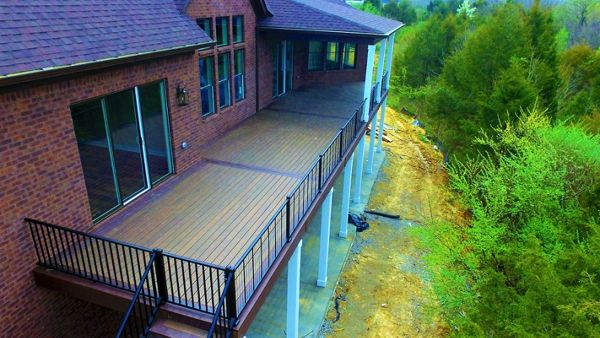 1600 sqft Trex Transcends Tiki Torch and Spiced Rum Border