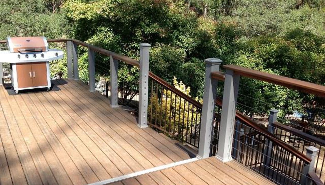 Trex Deck, Tiki Torch, Salinas, CA