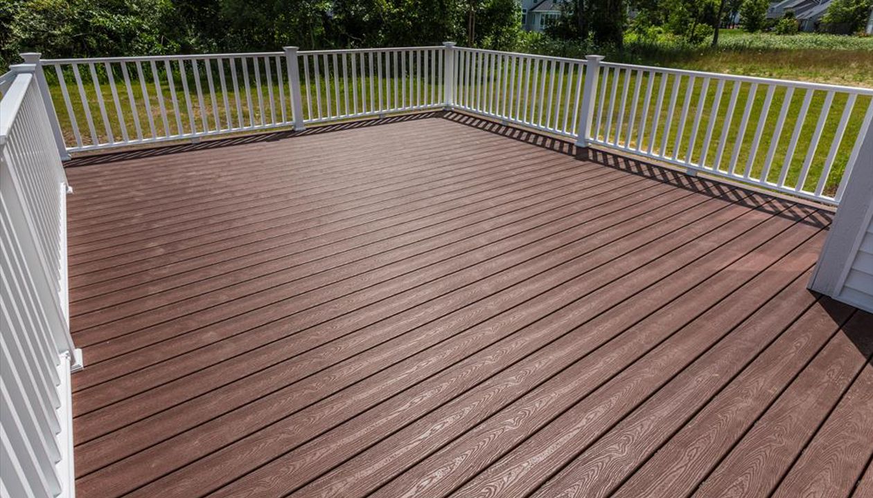 A clean back deck to complete a new build