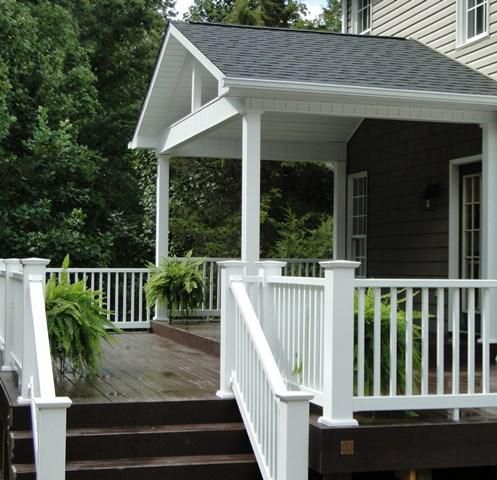 Trex Transcend decking with porch
