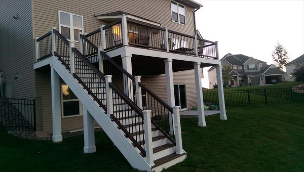 Trex Transcend Decking & Railing with Drink Rail and Aluminum Balusters and Trex Deck Lighting in Maple Grove, MN