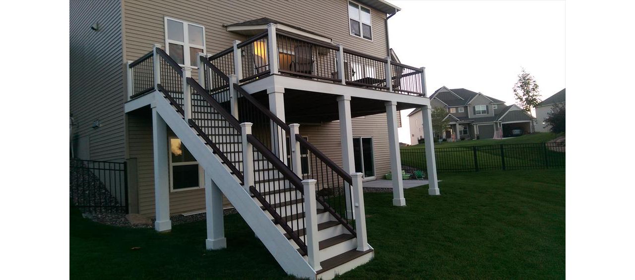 Trex Transcend Decking & Railing with Drink Rail and Aluminum Balusters and Trex Deck Lighting in Maple Grove, MN