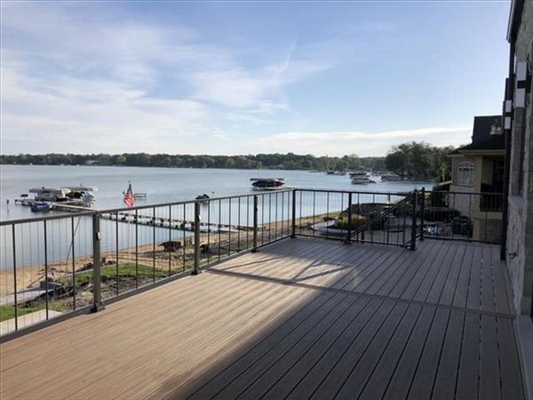Cedar Lake, Indiana - Havana Gold Decking