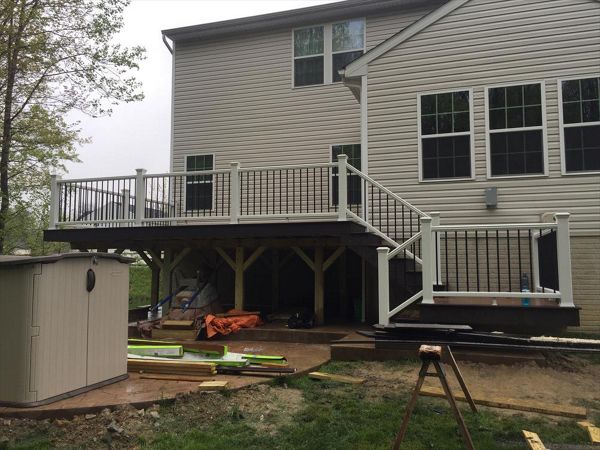 Trex Transcend Classic White composite railing in Kent, OH