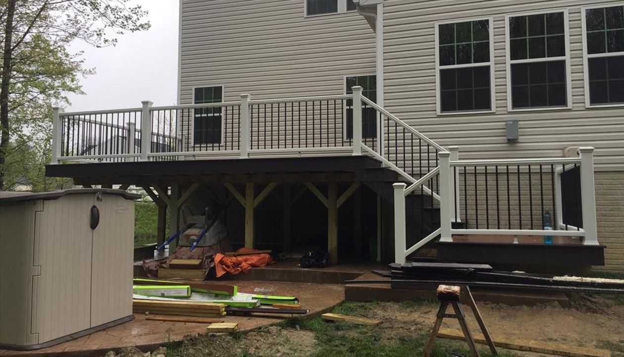 Trex Transcend Classic White composite railing in Kent, OH