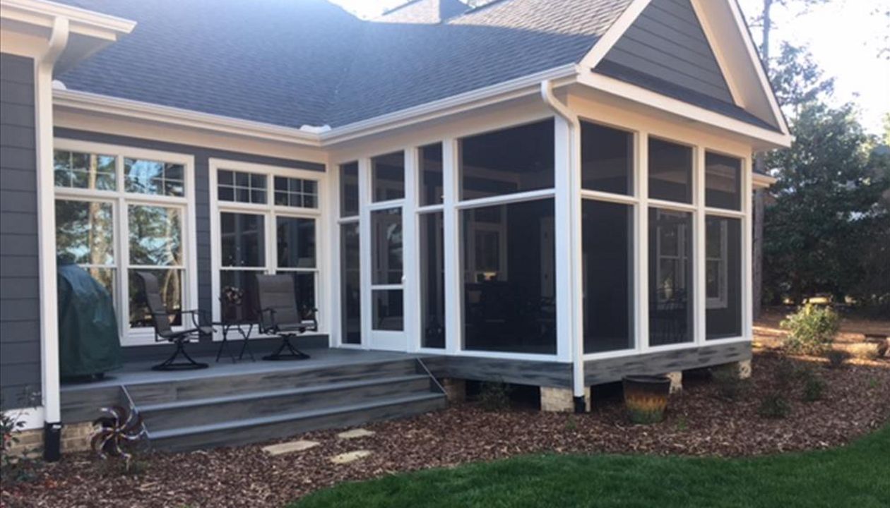 Trex Transcend Island Mist porch & deck in Southern Pines, NC