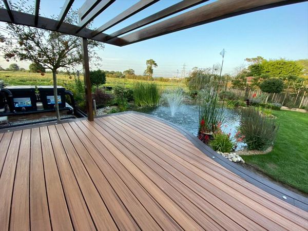 Trex Transcend in Tiki Torch with a Spiced Rum picture frame in Milton Keynes