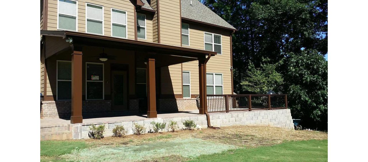 Trex Transcend Vintage Lantern Railing