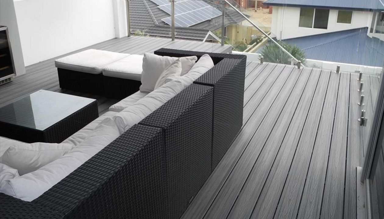 Island Mist over looking the ocean in Burns Beach