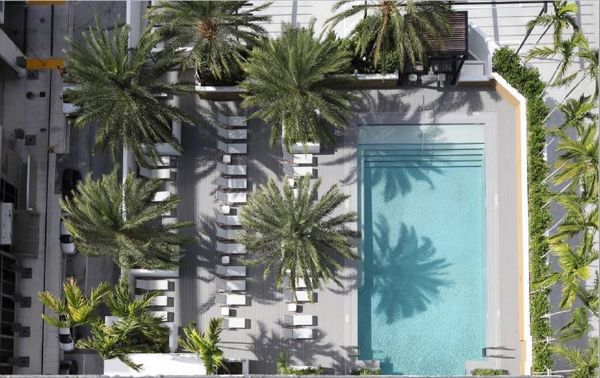 Trex Select Pebble Grey deck; Miami, FL; custom elevated steel substructure