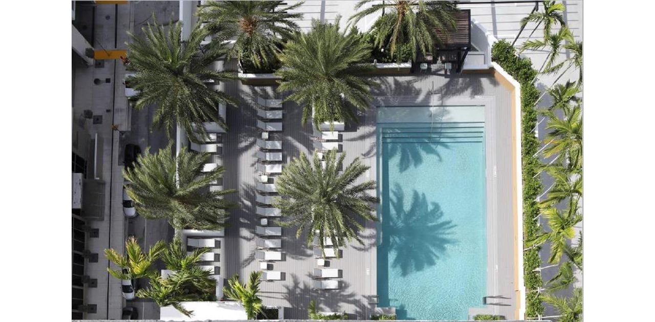 Trex Select Pebble Grey deck; Miami, FL; custom elevated steel substructure