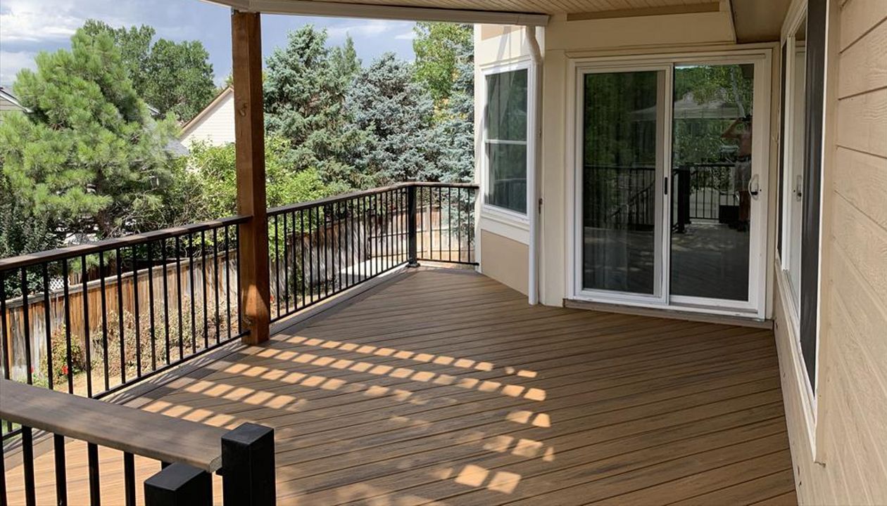 Trex Deck Havana Gold; Spiced Rum Border Highlands Ranch, CO