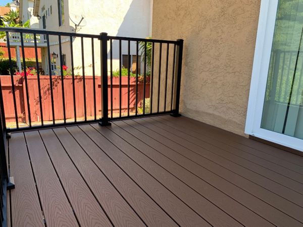 Trex Saddle decking, Vista CA