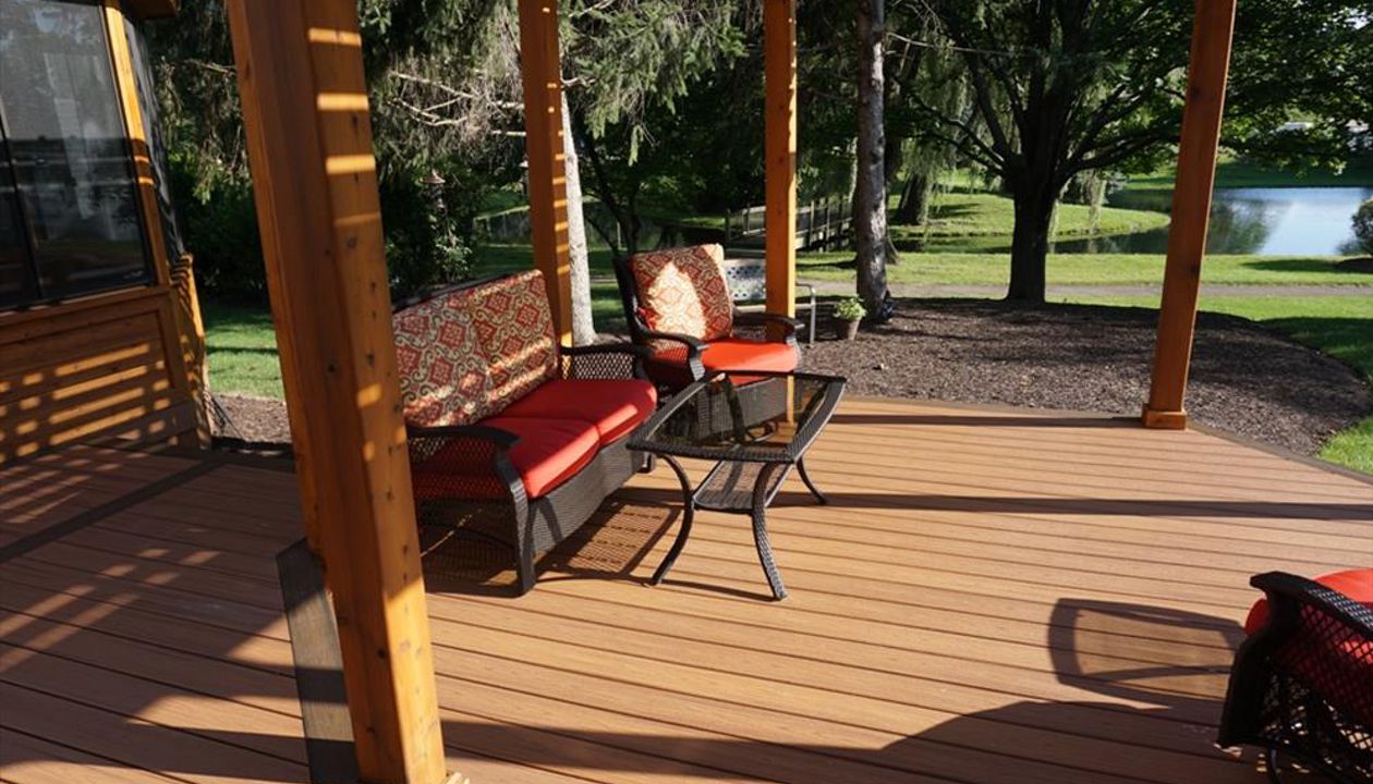 Trex Spiced Rum deck With Cedar Pergola and Gazebo