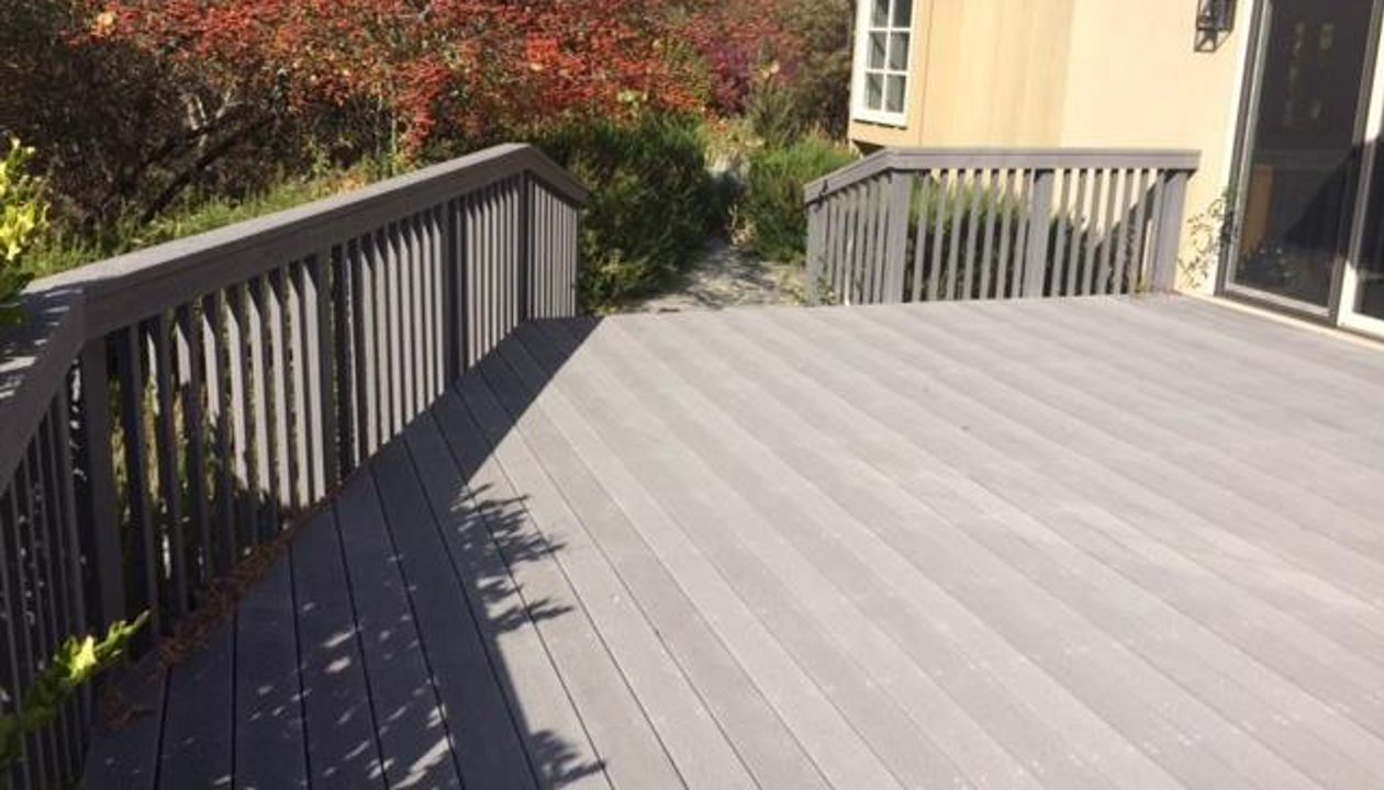 Trex Deck, 10 years old, Monterey, CA