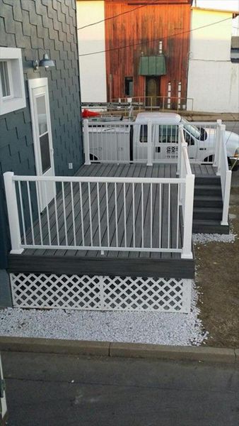 Trex Transcend Island Mist decking at Lake of the Ozarks