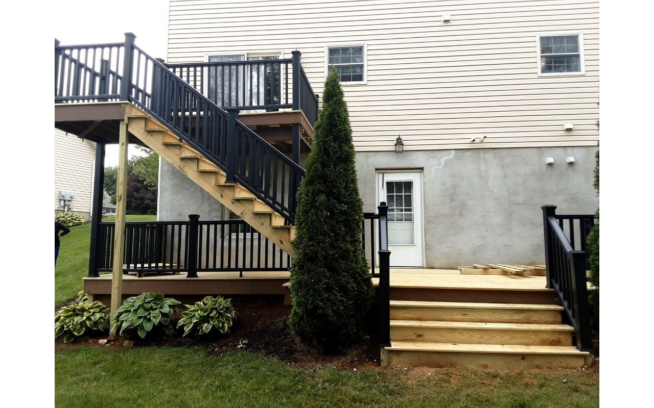 Pressure Treated Deck with Trex Transcend Black Railing