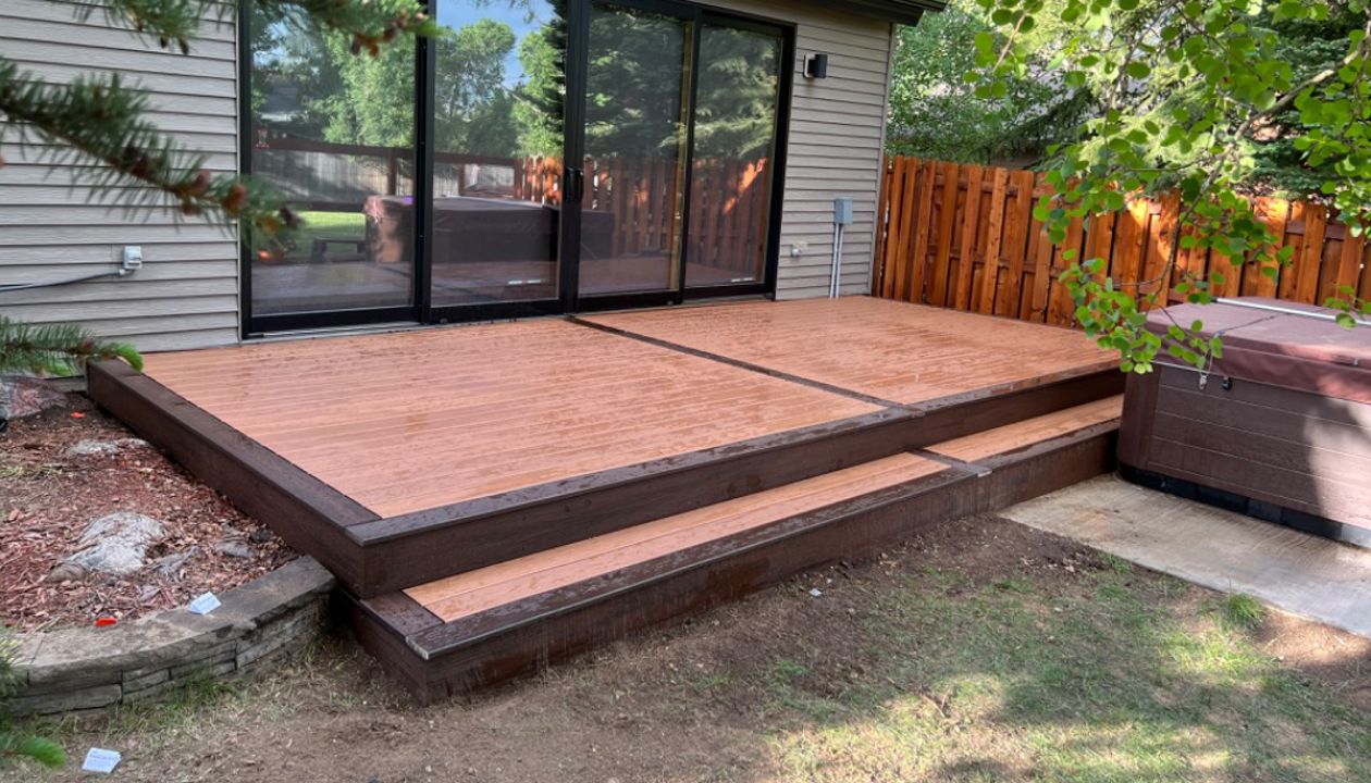 Trex Transcend Tropicals Tiki Torch infil with Lava Rock frame