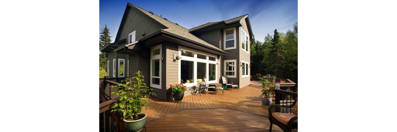 Colonial meets modern with Trex and Treeline Construction