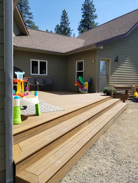 Upper Kittitas County WA Trex Decking