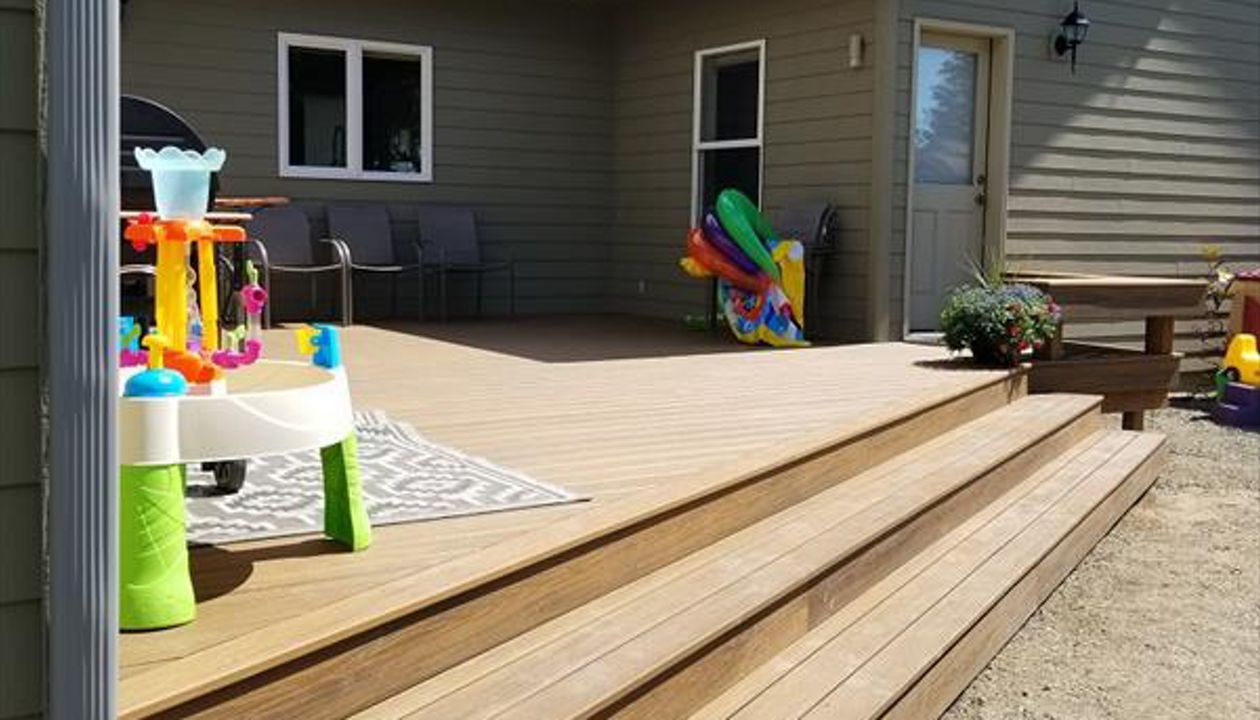Upper Kittitas County WA Trex Decking