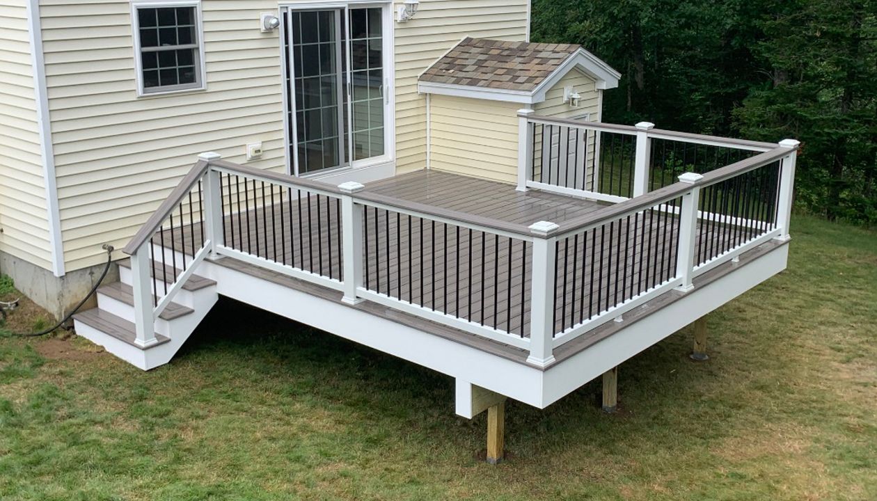 Rocky harbor, select railing w/rocky harbor cocktail rail top