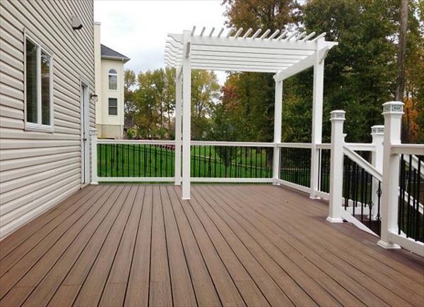 Trex in Tiki Toarch with custom pergola