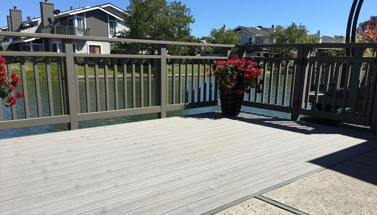 Redwood City, CA - Trex Gravel Path