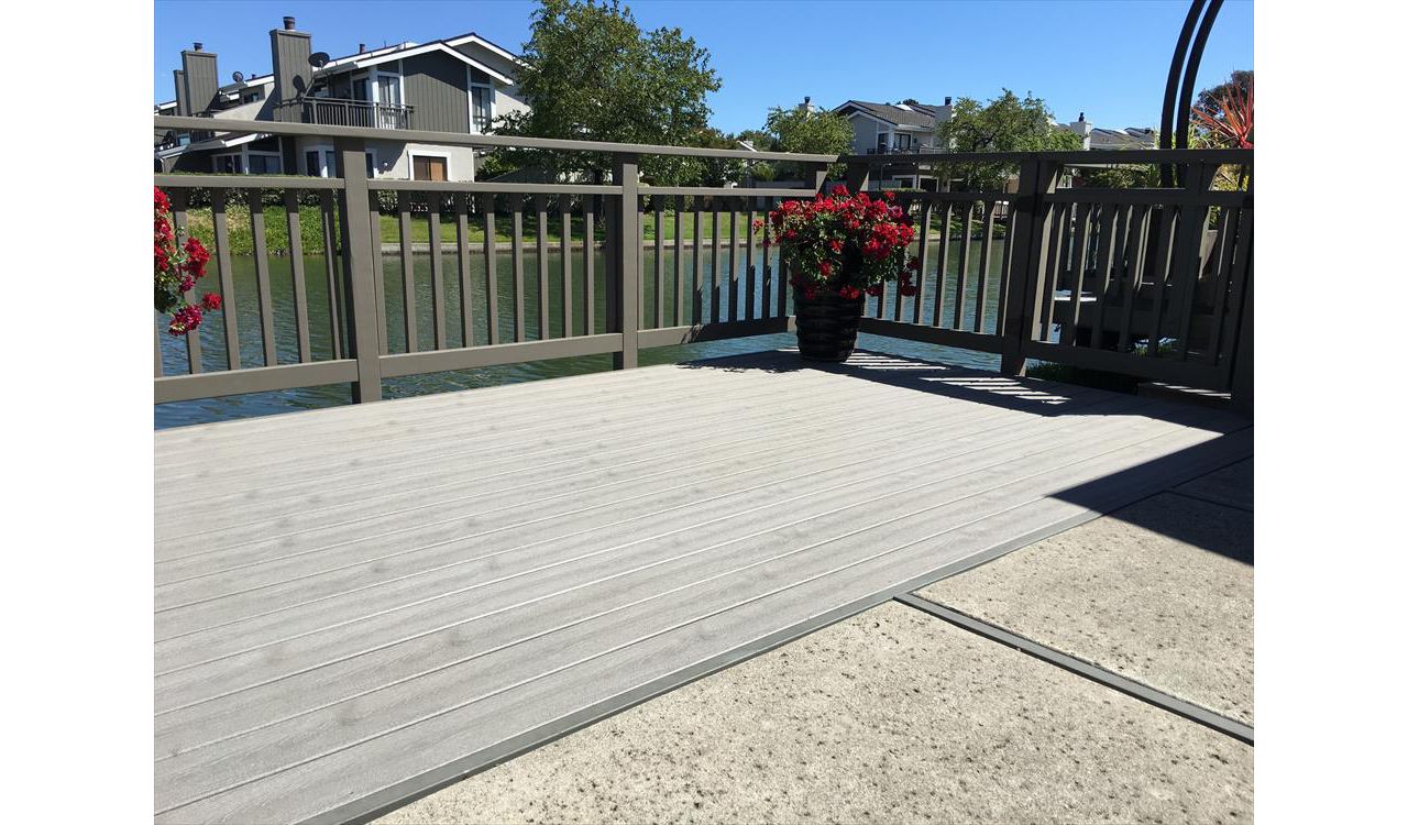 Redwood City, CA - Trex Gravel Path
