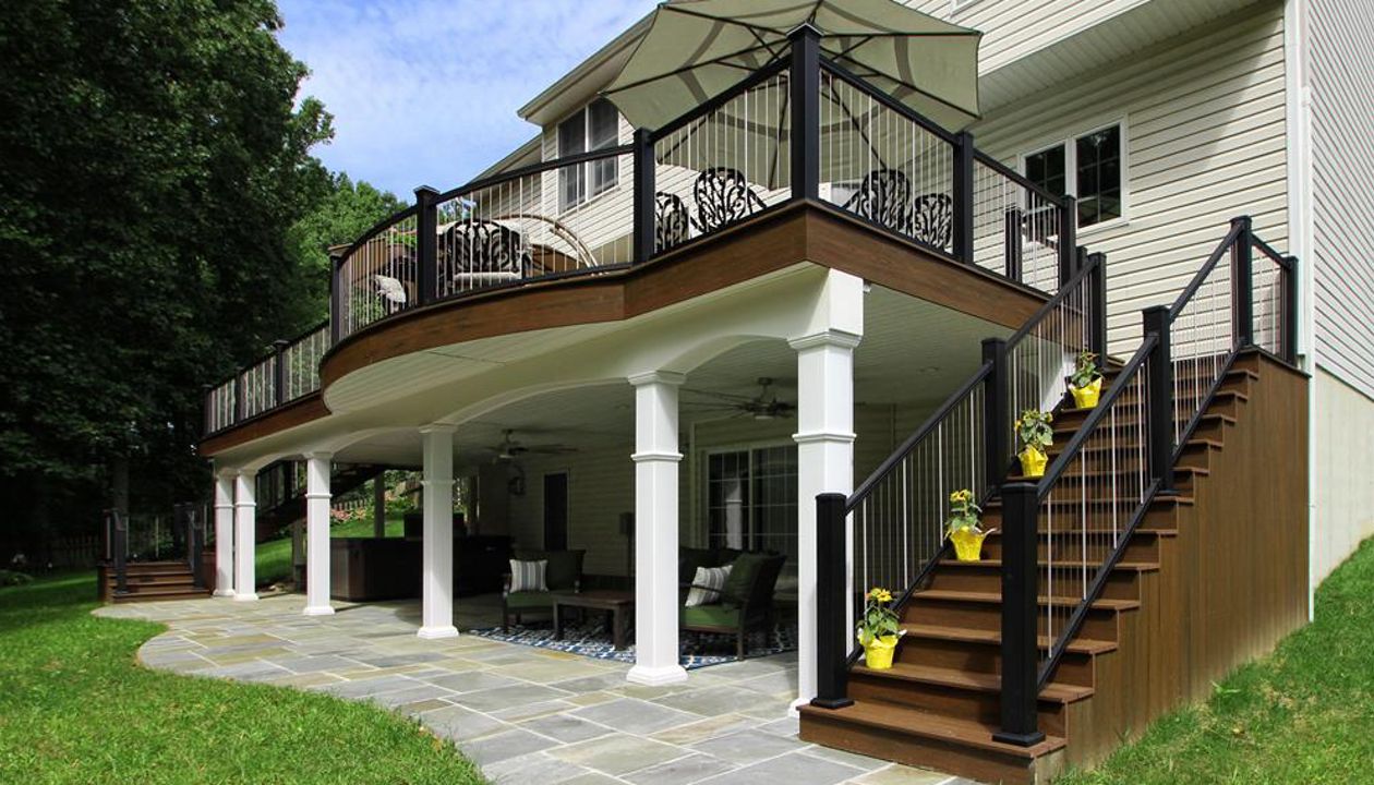 Custom Transcend Spiced Rum Deck Downingtown, PA