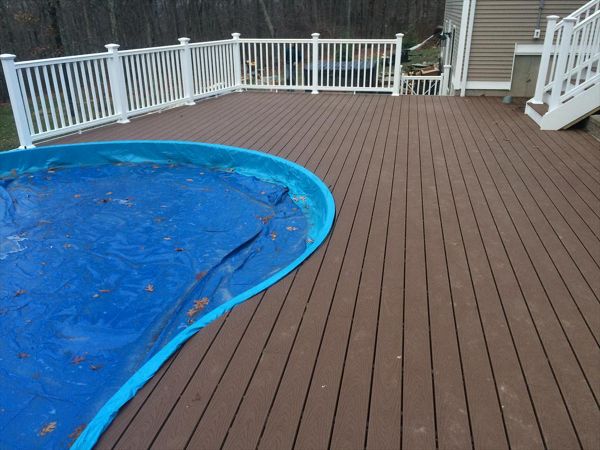 Trex select saddle decking, pvc rail and white pvc fascia