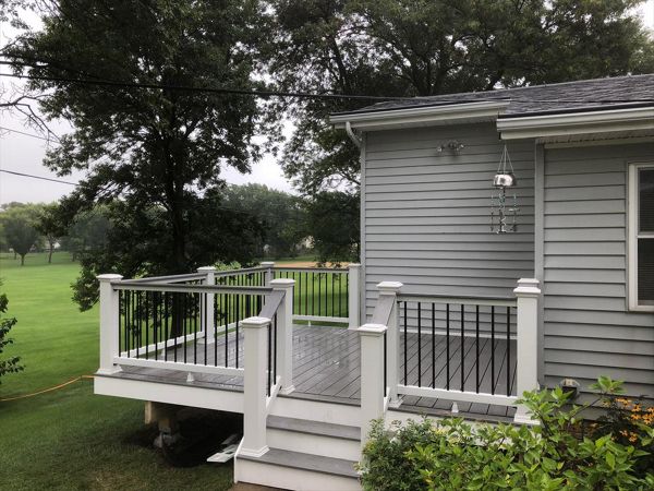 Trex Select Pebble Gray Decking With Large White 6x6 Select Post Sleeve And Trex Select Railings Cedar Rapids Iowa