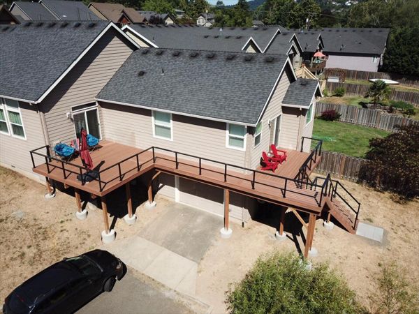 Trex Transcend Tiki Torch Deck In Happy Valley, OR.