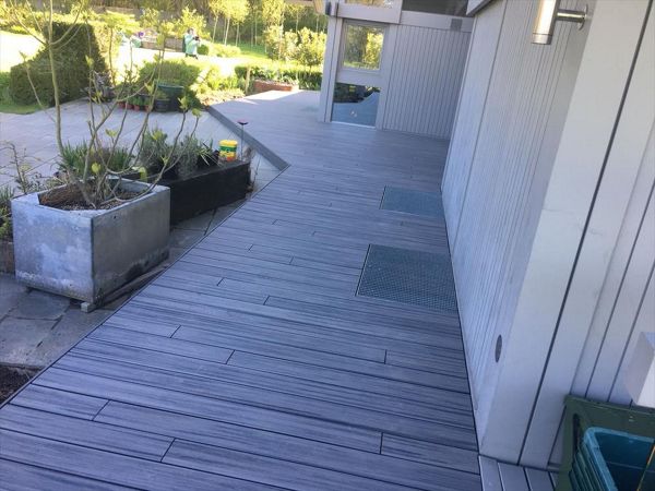 Huf Haus Project Kent Island Mist