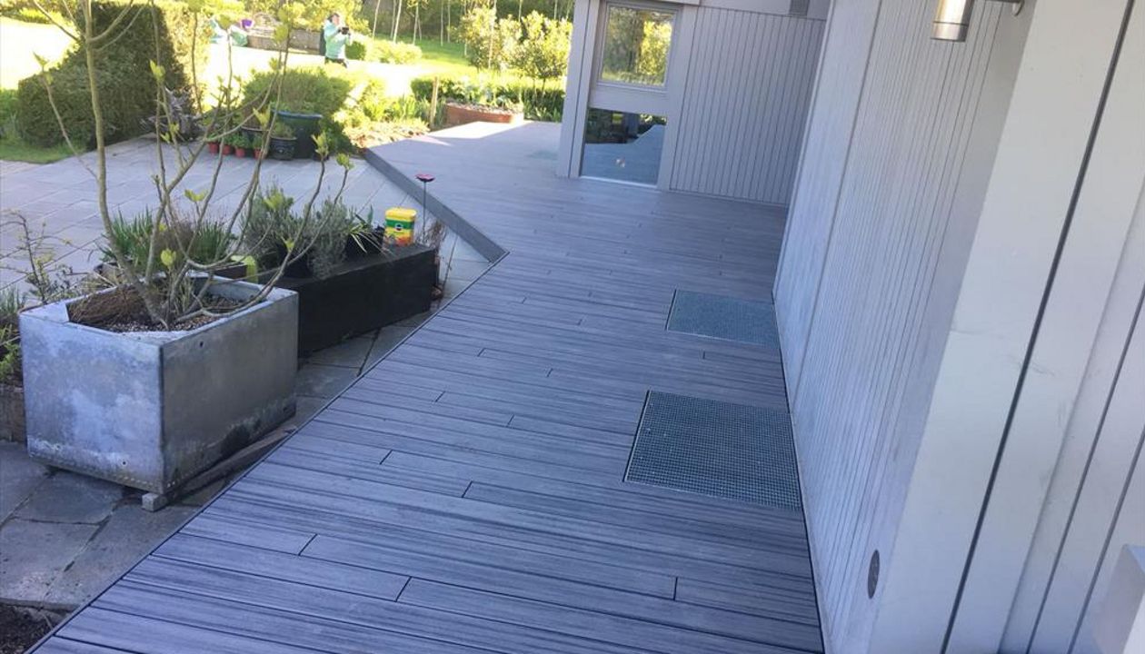 Huf Haus Project Kent Island Mist