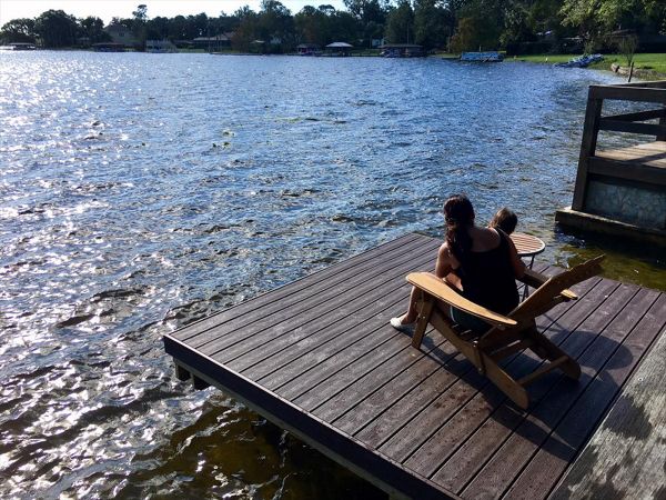 Trex Vintage Lantern Dock in Orlando, FL