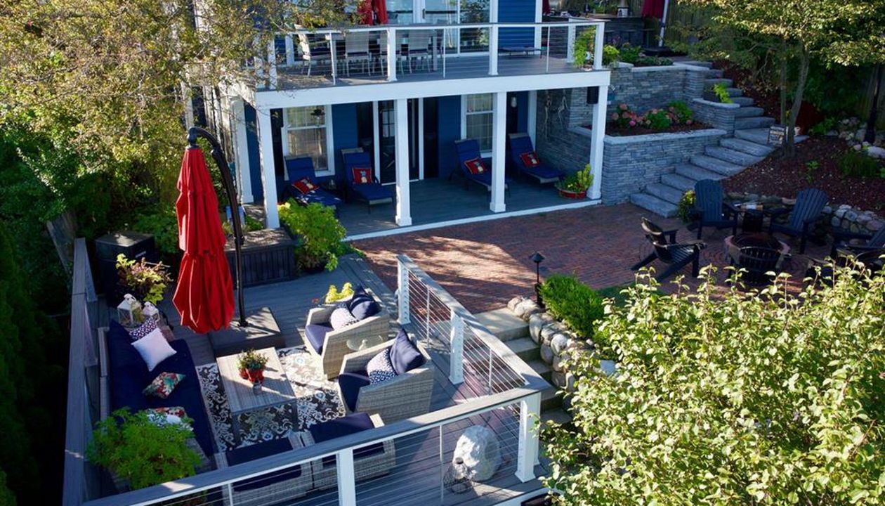 Trex outdoor living project.