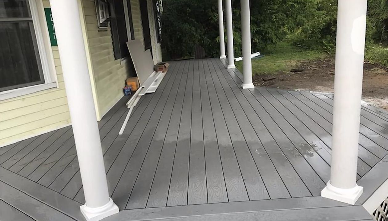 Custom Front Porch with Trex