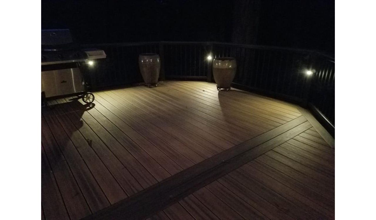Trex LED Lights at night. Decking in Trex Havana Gold and Spiced Rum.