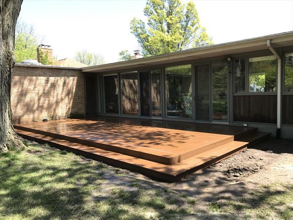 New Deck in Flossmoor IL. Low to the ground with a wrap around step to grade.